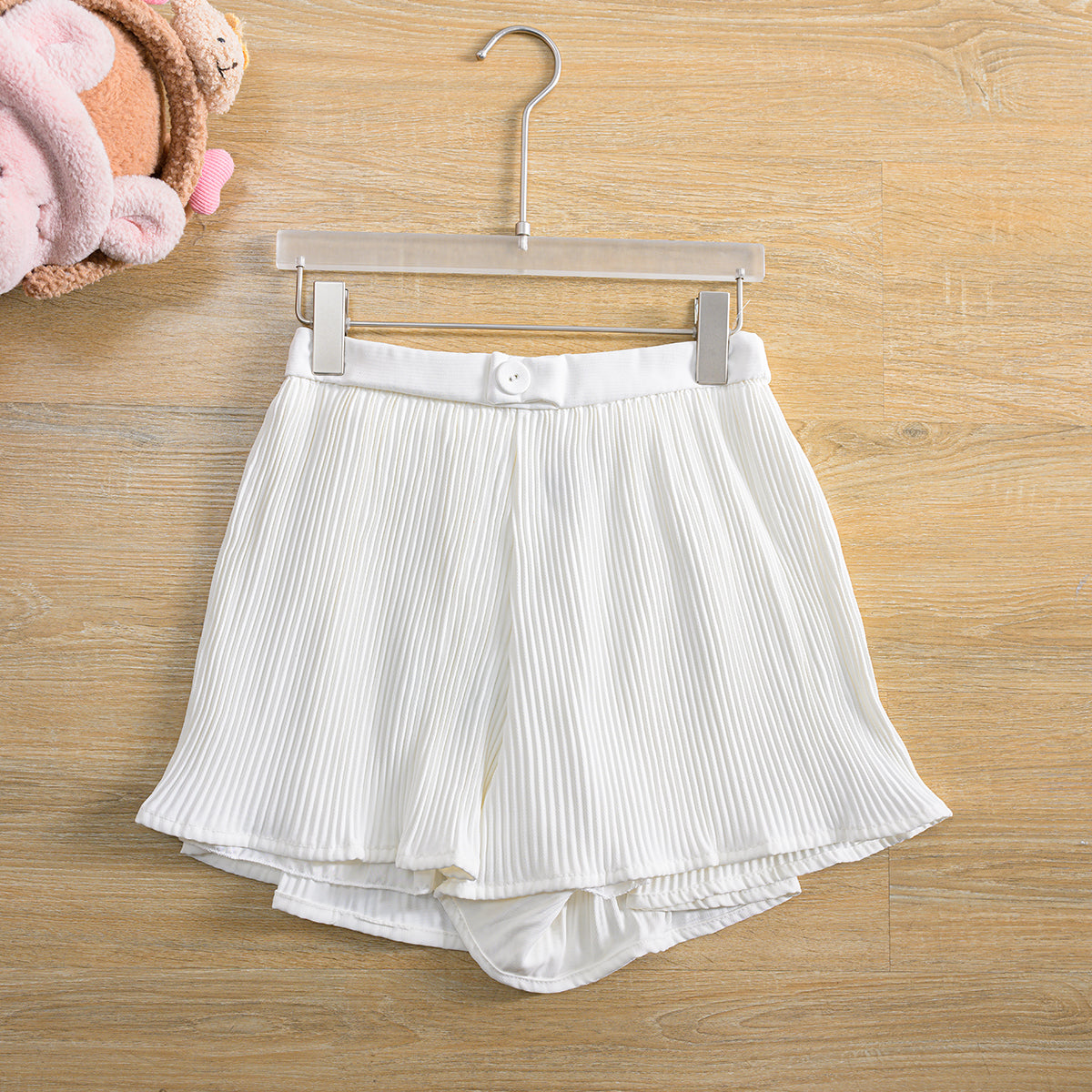 Chu Pleated Short Pants