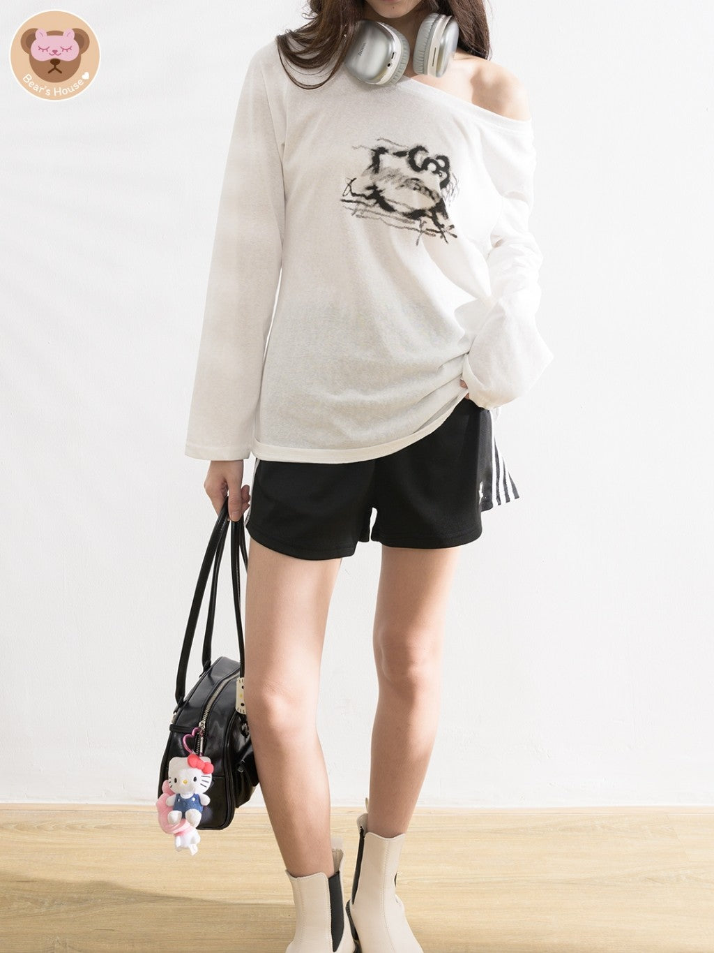 Hello Kitty เสื้อเเขนยาว ผ้าสลาฟบางนุ่ม ยืดได้ ใยผ้าตัวใหม่ ทรง oversize