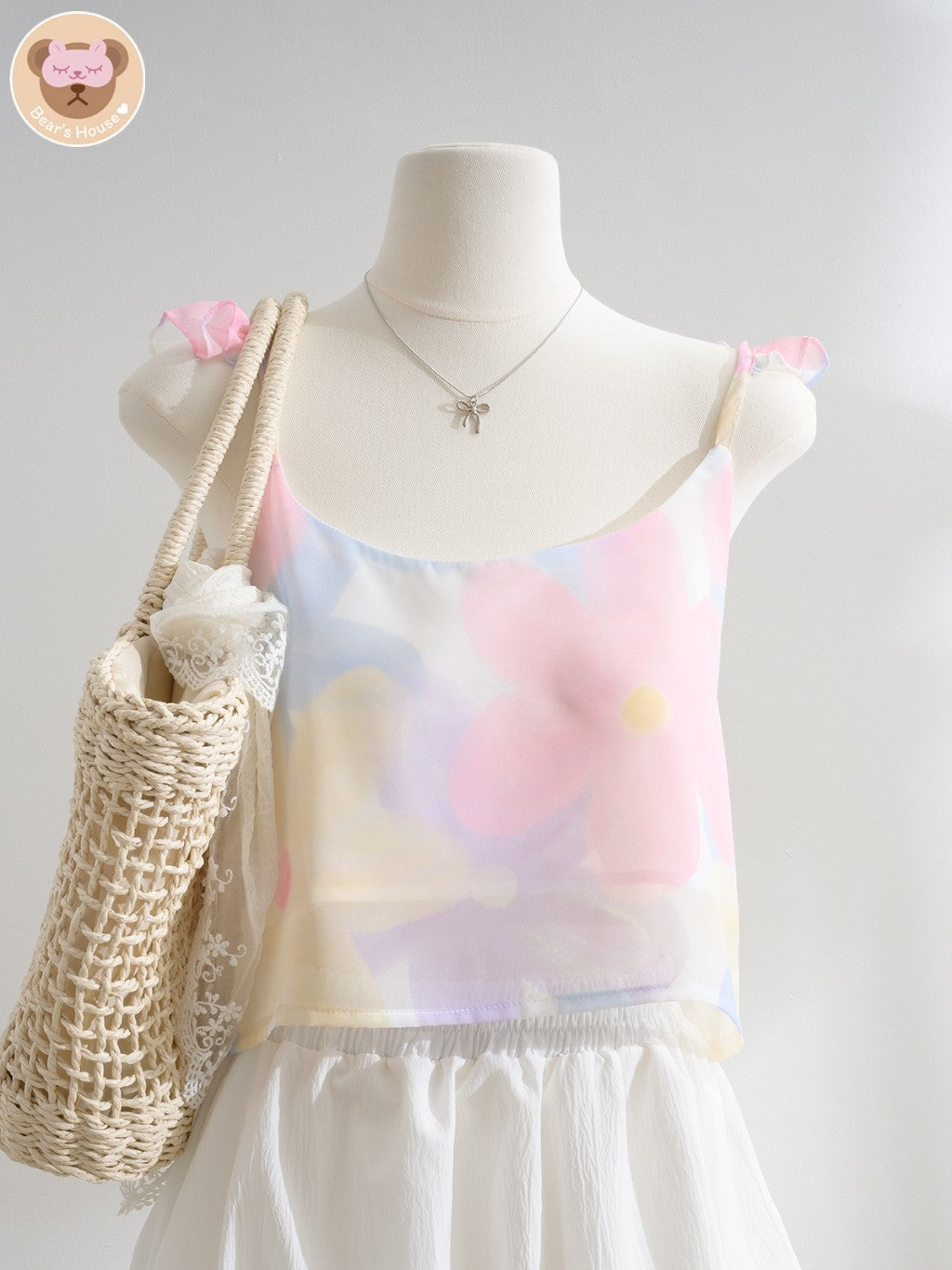 Pinky Pastel cami เสื้อสายเดี่ยวระบายอก ลายดอกไม้ ใส่ได้ 3 สไตล์😍