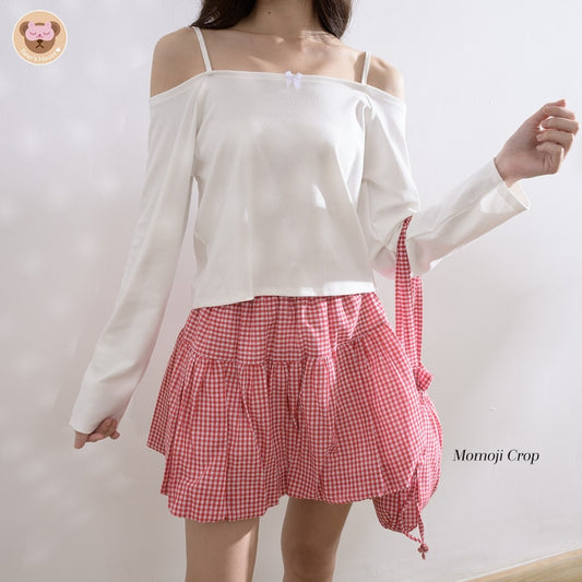 Momoji Crop เสื้อสายเดี่ยว ทรงปาดไหล่ผ้าร่องนิ่ม ดีเทลเเต่งริบบิ้นช่วงอก